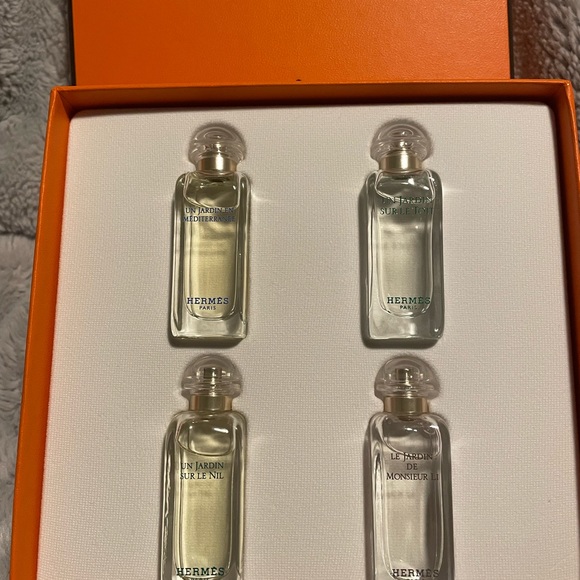 Hermes mini perfume set (nib, 4 piece set) - Picture 4 of 6
